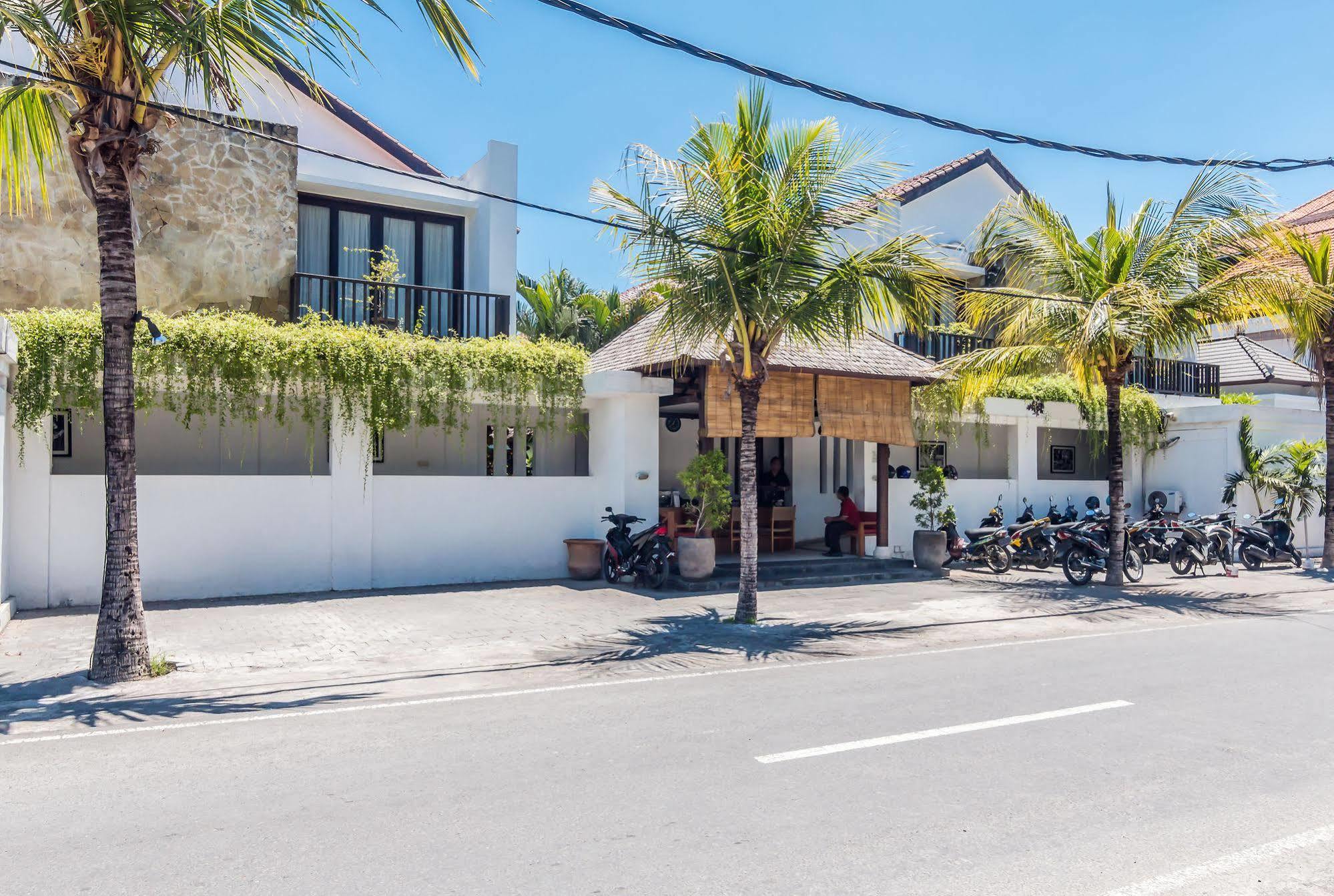 Zen Rooms Dewi Ratih Seminyak Kuta Lombok Eksteriør billede