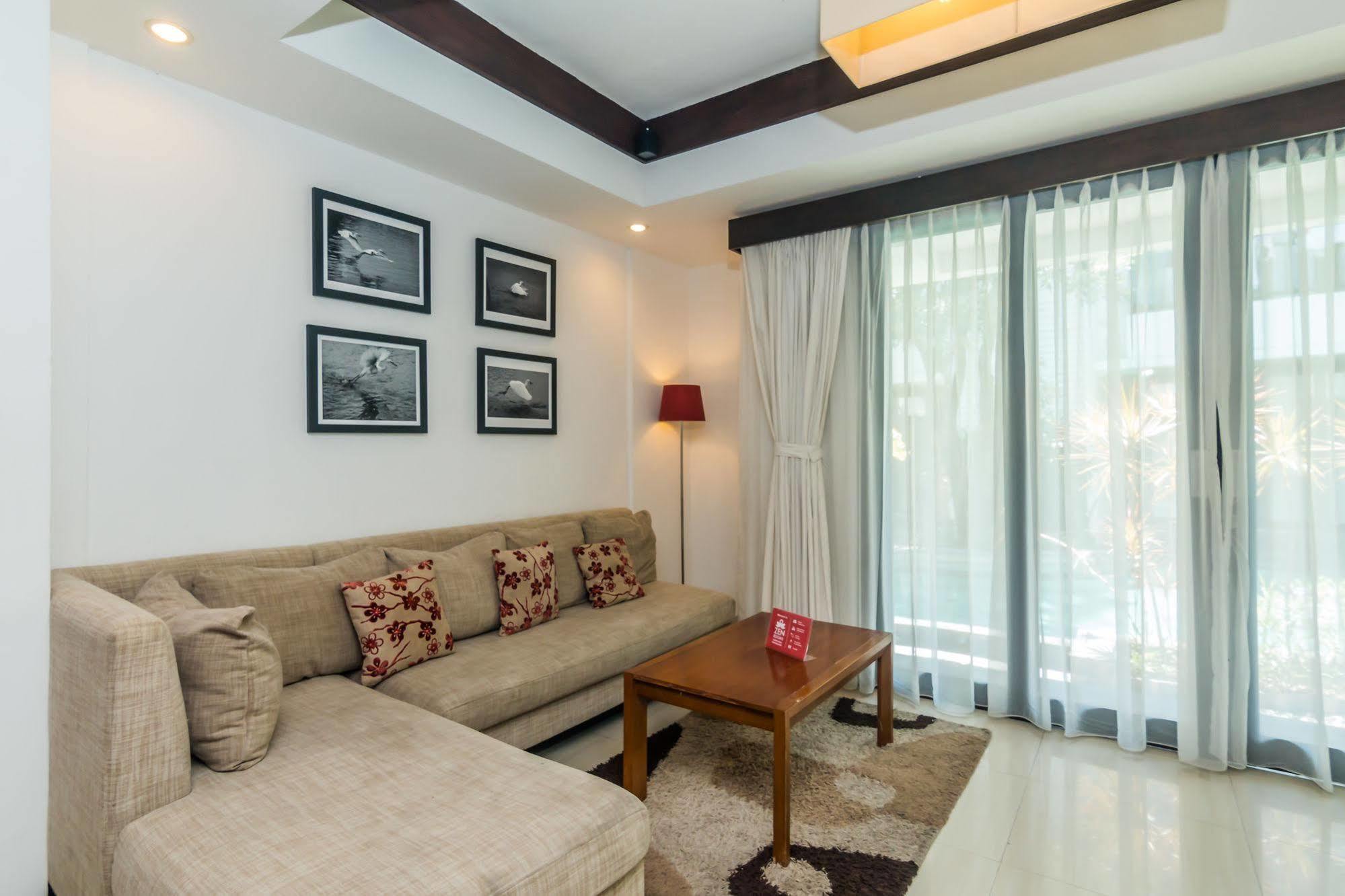 Zen Rooms Dewi Ratih Seminyak Kuta Lombok Eksteriør billede